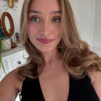 Elena Mathern profile picture