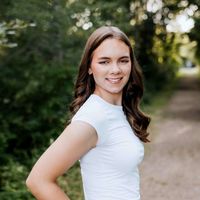 Kayla Barnwell profile picture