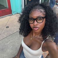 Chea Reeves profile picture