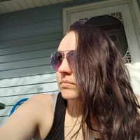 Cat Fronk profile picture