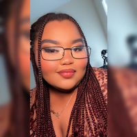Mika profile picture