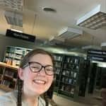 Tara W profile picture