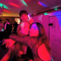 Mary Holt profile picture