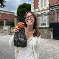 Ella Laurent profile picture