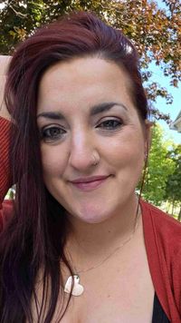 Beth Behrens profile picture