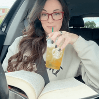 Melinda 📚 Book Bullies profile picture