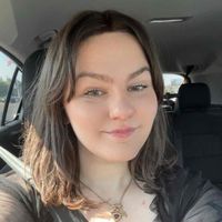 Emily Hare profile picture