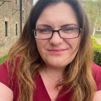 Emma Drew profile picture