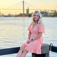 Lara Patterson profile picture