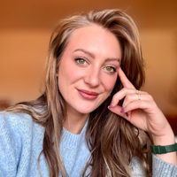 Lily Thompson profile picture