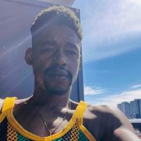 Le Vaughn Dixon profile picture
