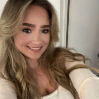 Lauren profile picture