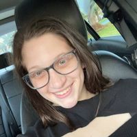 Rebecca E profile picture