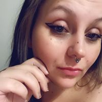 Victoria Salmon profile picture