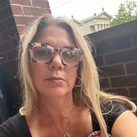 Jeanne Veres profile picture