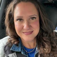 Andrea Hurley profile picture