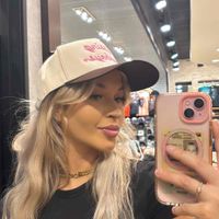 Andreanna Vallejos profile picture