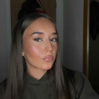Lowri Williams profile picture