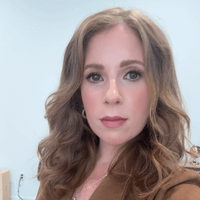 Olivia Acton profile picture