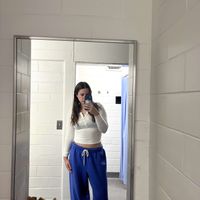 Emma K profile picture