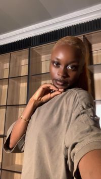 Ria Puts Me On ✨ profile picture