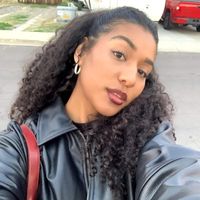 Arianna Young profile picture