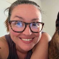 alicia. profile picture
