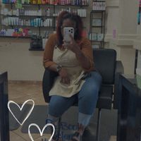 Caleesha Arnold profile picture
