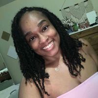 Stacie S profile picture