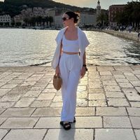 Beth Sharpley profile picture