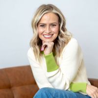 Amy England profile picture