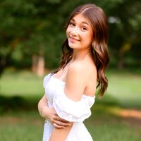 Ava F profile picture