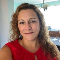 Julie Alvarez profile picture