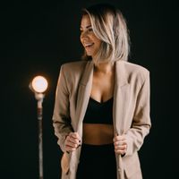 Lindsay Brown profile picture