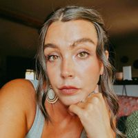 Nikki Lewis profile picture