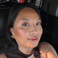 Angie Villaflores profile picture