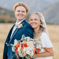 Annie & Tev Sommers profile picture