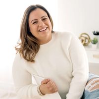 Angela L profile picture