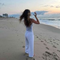 Lila May profile picture