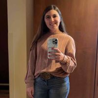 Emily Mihelis profile picture