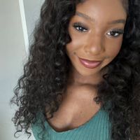 Olivia profile picture