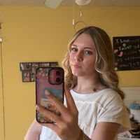 caroline shaver profile picture