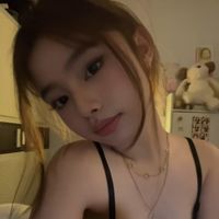 linzi profile picture