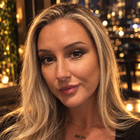 Francesca Minehart profile picture