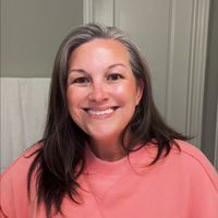Terra  Castanon profile picture