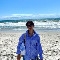 anna khouri profile picture