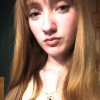 Carlee E profile picture