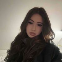 Mia Menalo profile picture