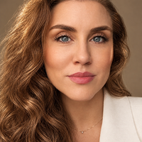 Kirsten Fredrickson | Makeup Artist & Esthetician profile picture