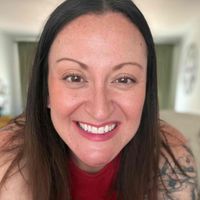 Julli Tauber profile picture